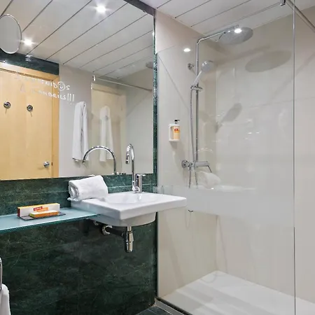 Hotel Sol By Meliá Port 4*