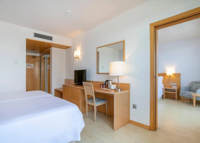 Sol Port Hotel 4*