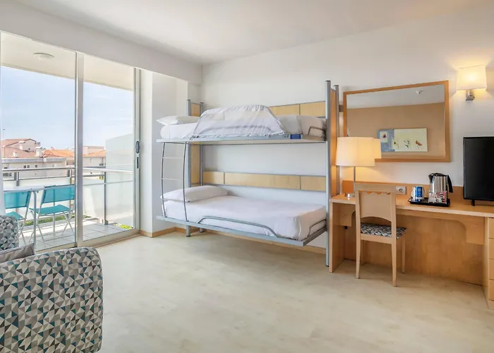 Sol Port Hotel 4*